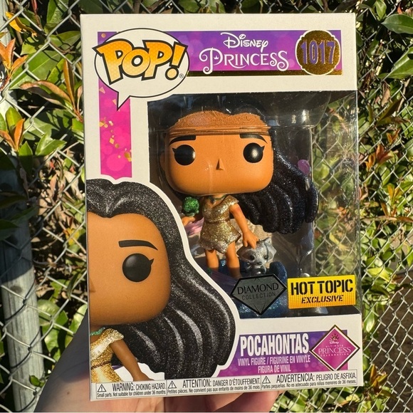 Disney Princess Pocahontas Diamond Collection Hot Topic Exclusive Funko Pop - Picture 1 of 9